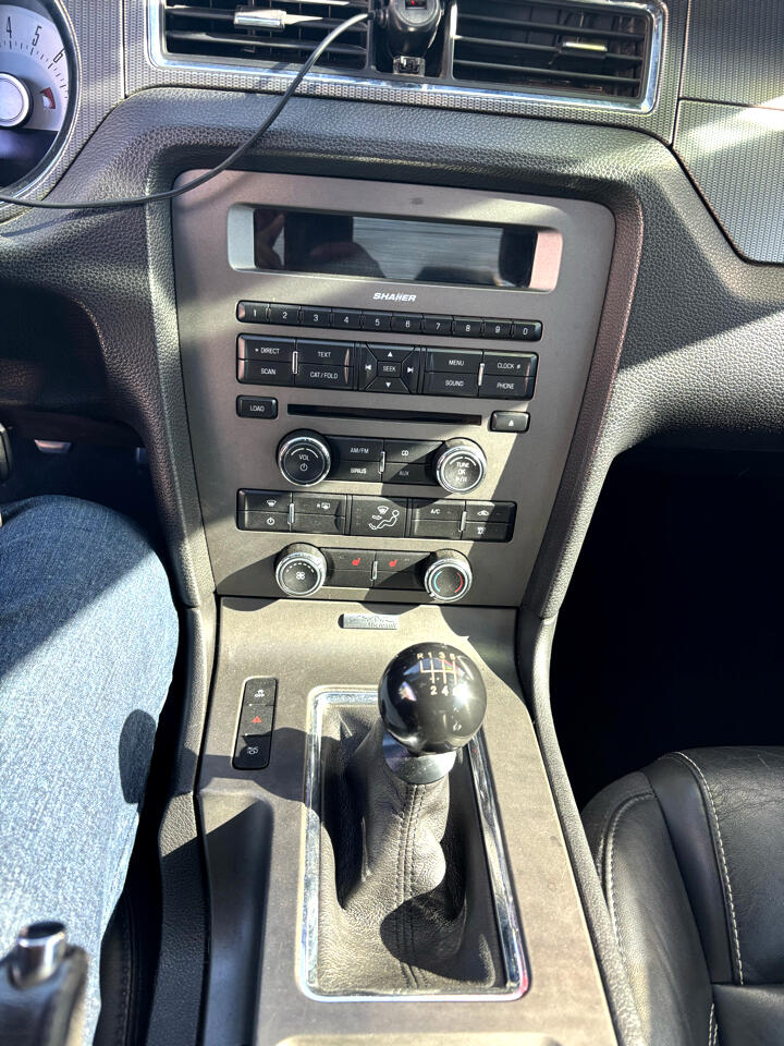 Ford Mustang 2dr Cpe GT 2012