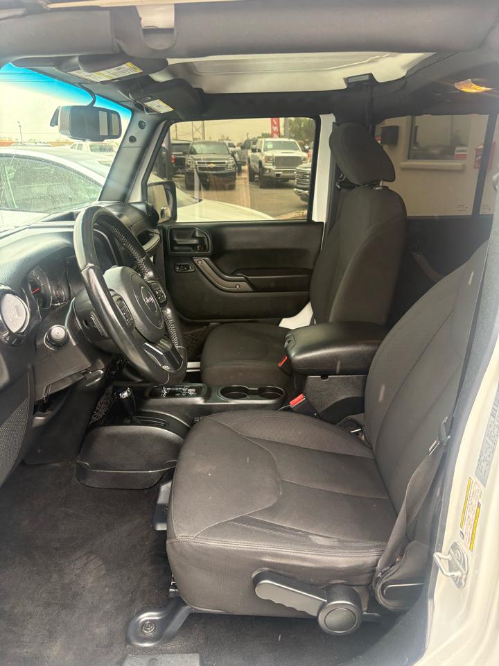 Jeep Wrangler Unlimited 4WD 4dr Sport 2018