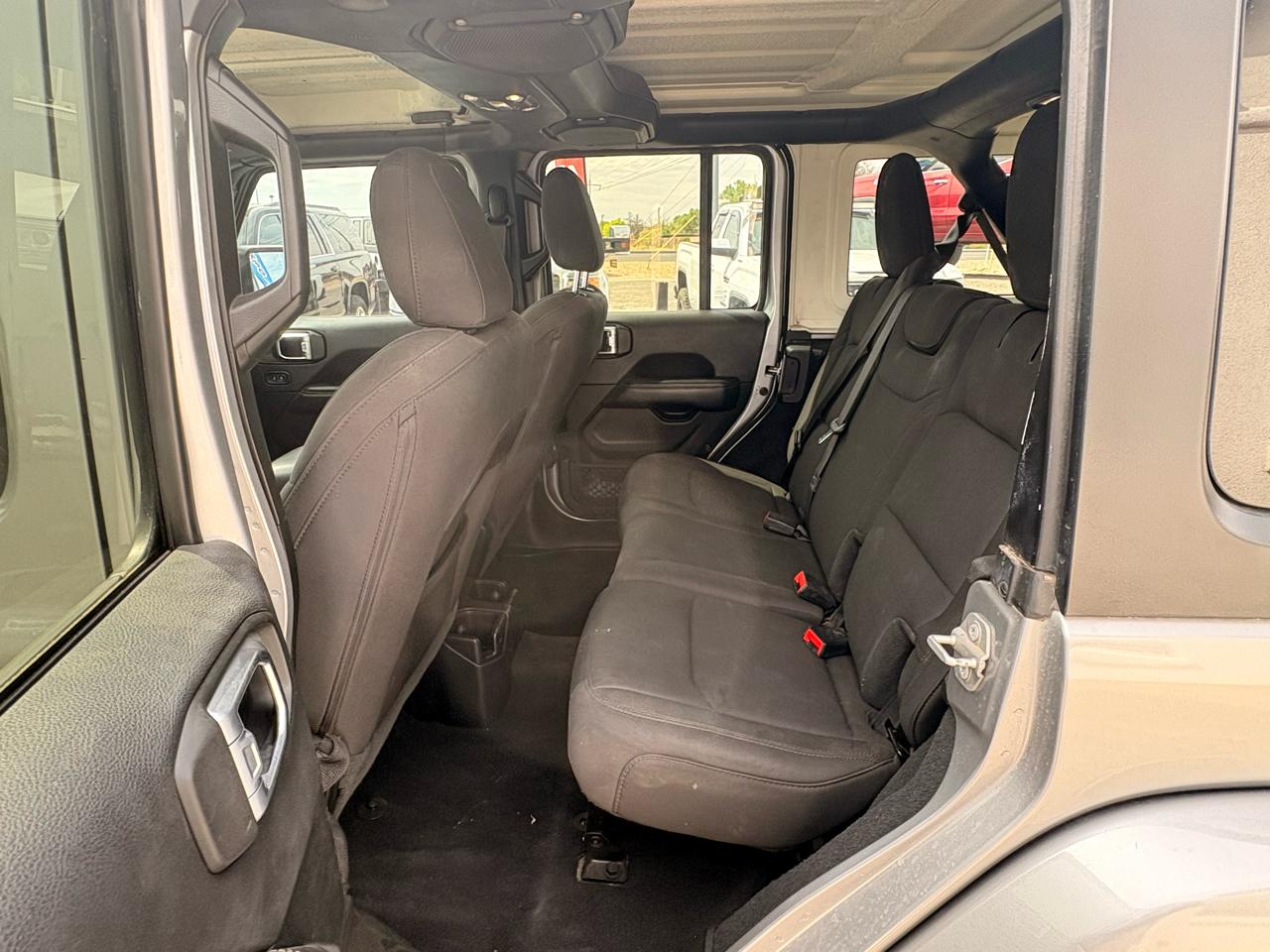 Jeep Wrangler Unlimited Sahara 4x4 2020