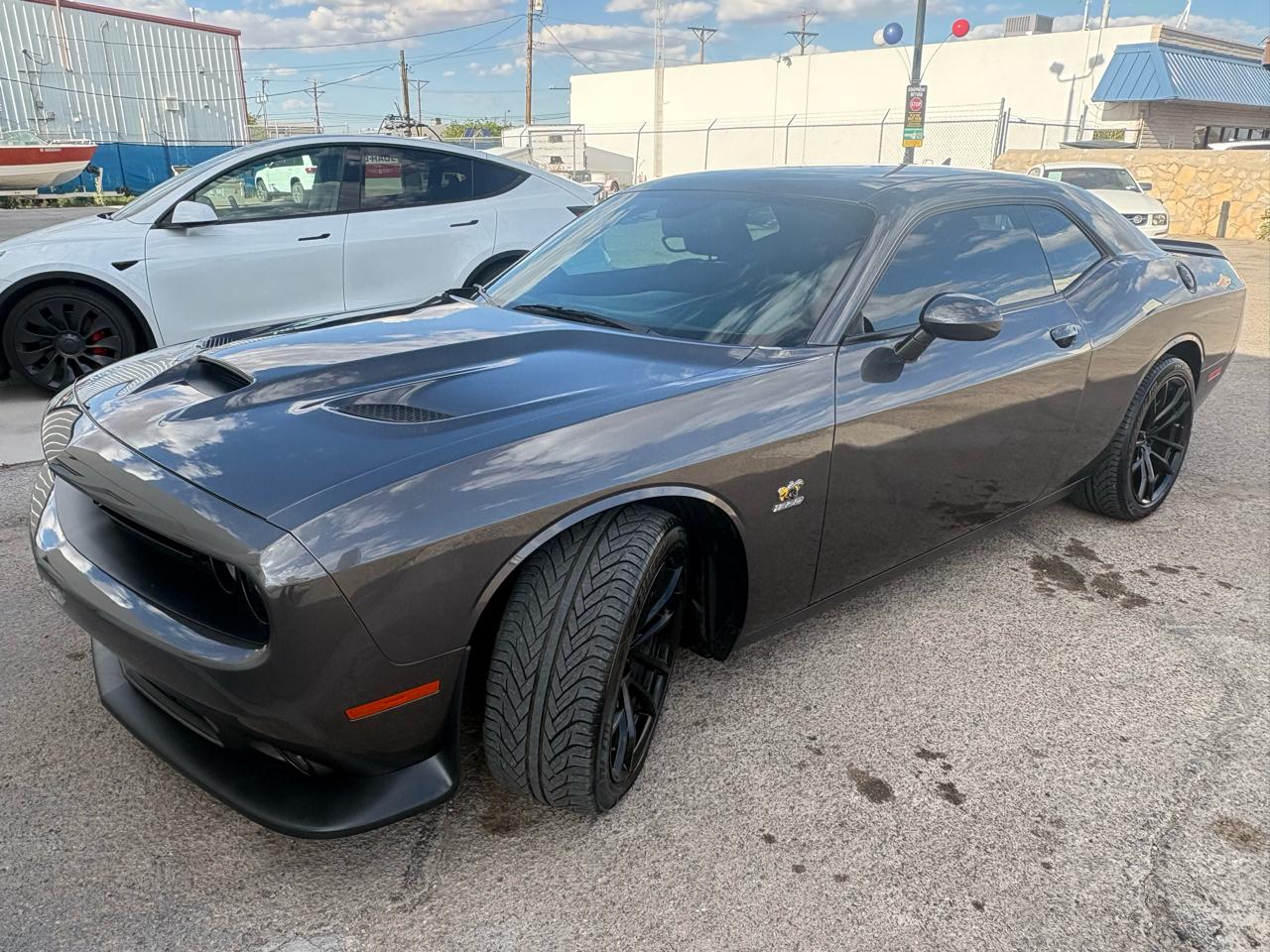 Dodge Challenger R/T Scat Pack RWD 2023