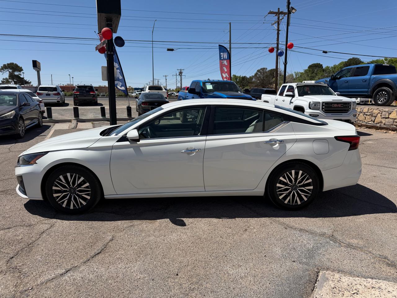 Nissan Altima 2.5 SV Sedan 2023