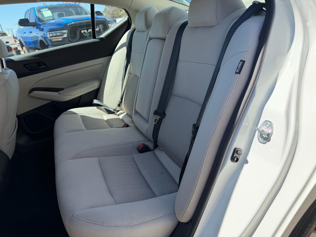 Nissan Altima 2.5 SV Sedan 2023