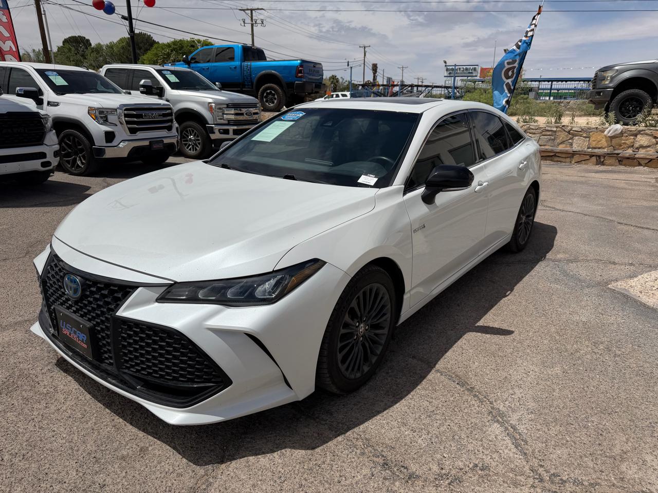 Toyota Avalon Hybrid XSE FWD (Natl) 2021