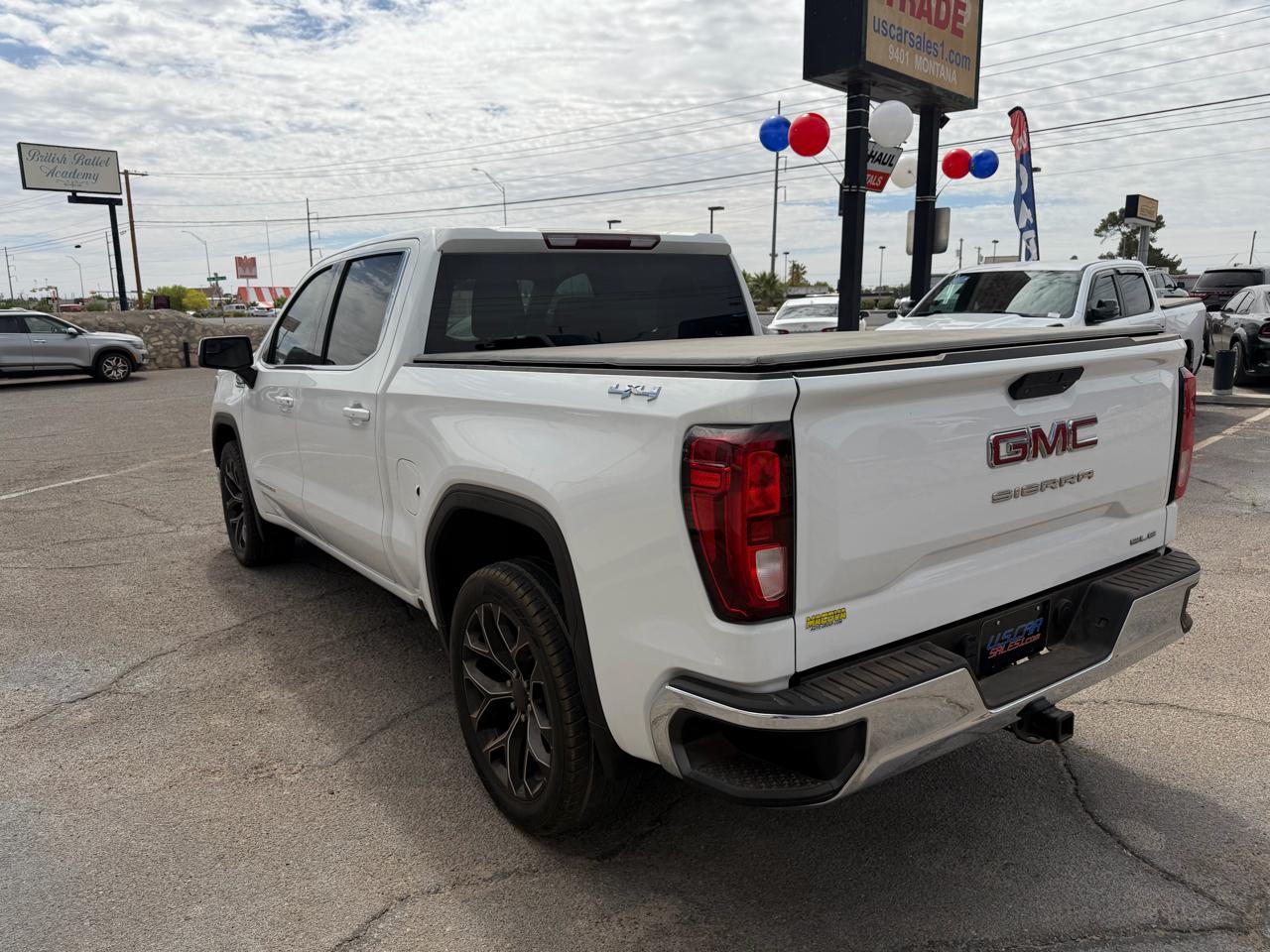 GMC Sierra 1500 4WD Crew Cab 147" SLE 2020