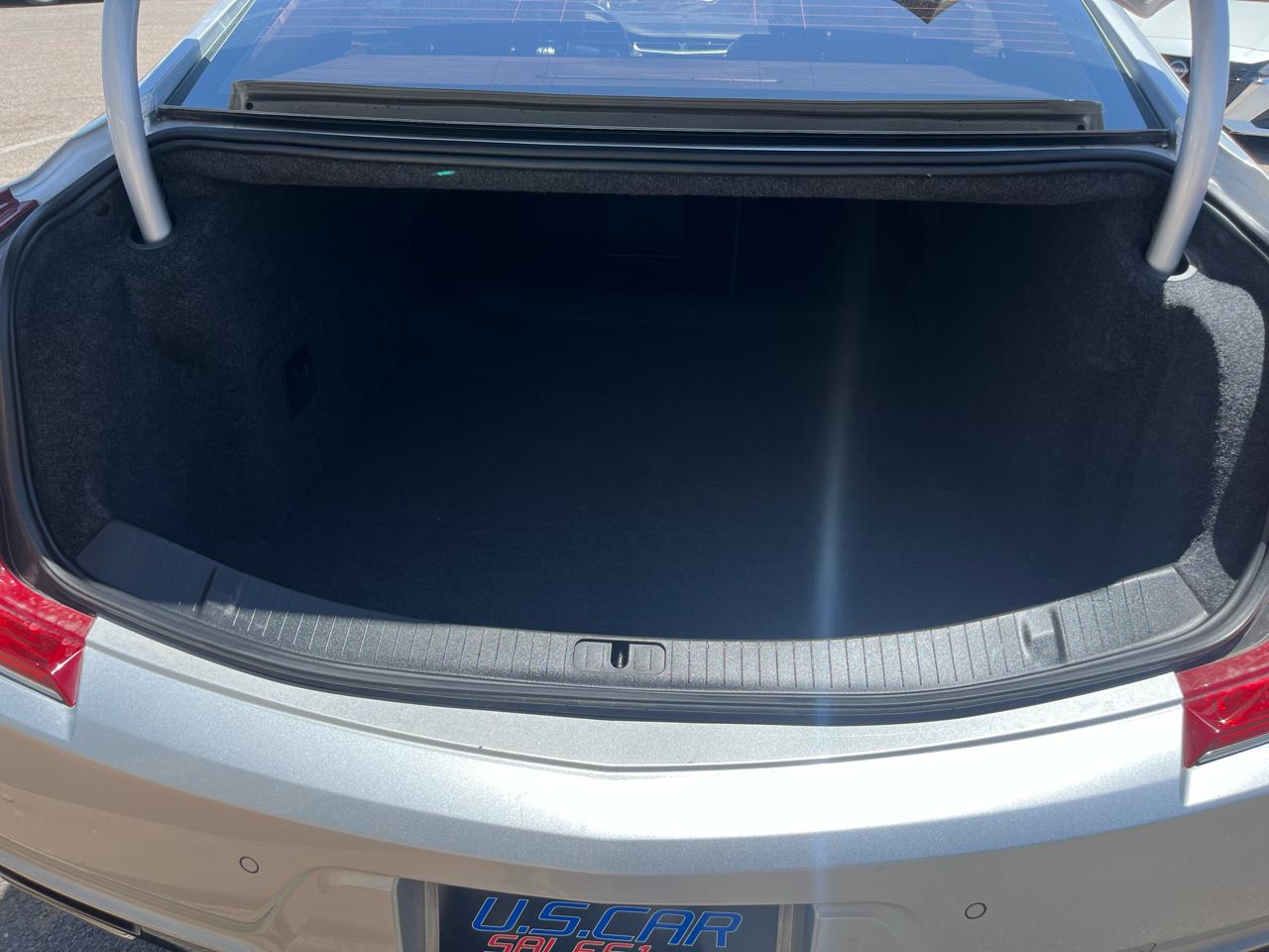 Cadillac XTS 4dr Sdn Luxury FWD 2019