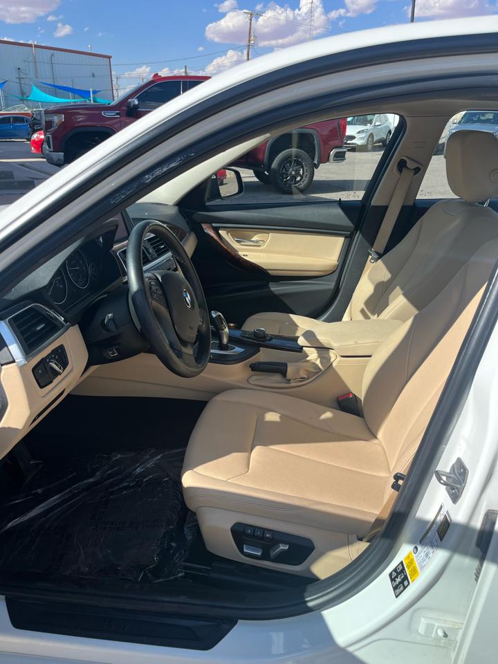 BMW 3-Series 320i xDrive Sedan 2018