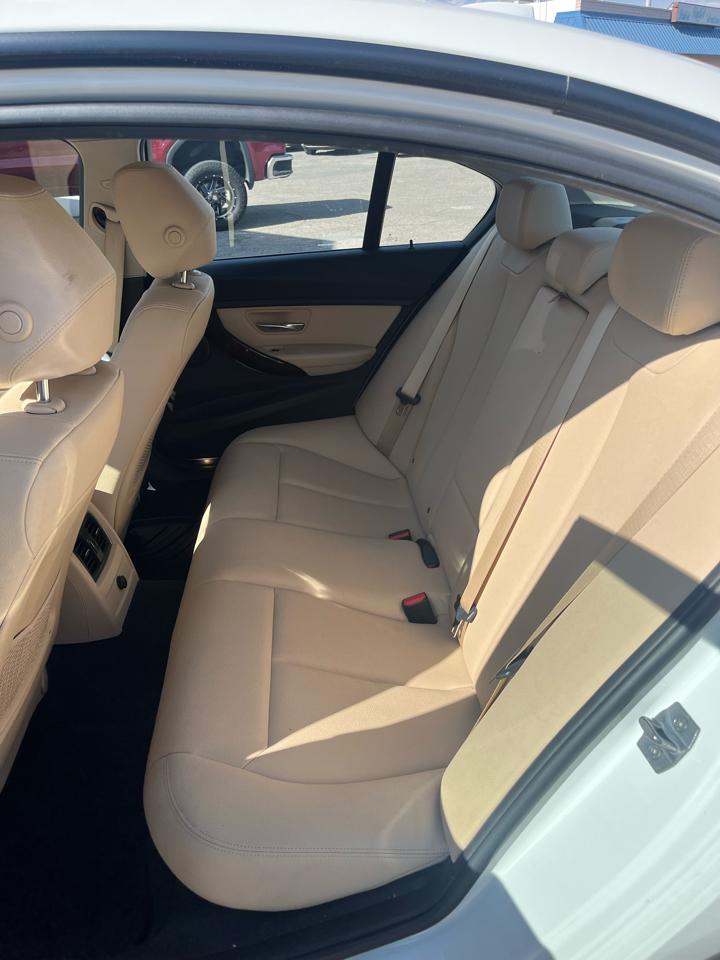 BMW 3-Series 320i xDrive Sedan 2018