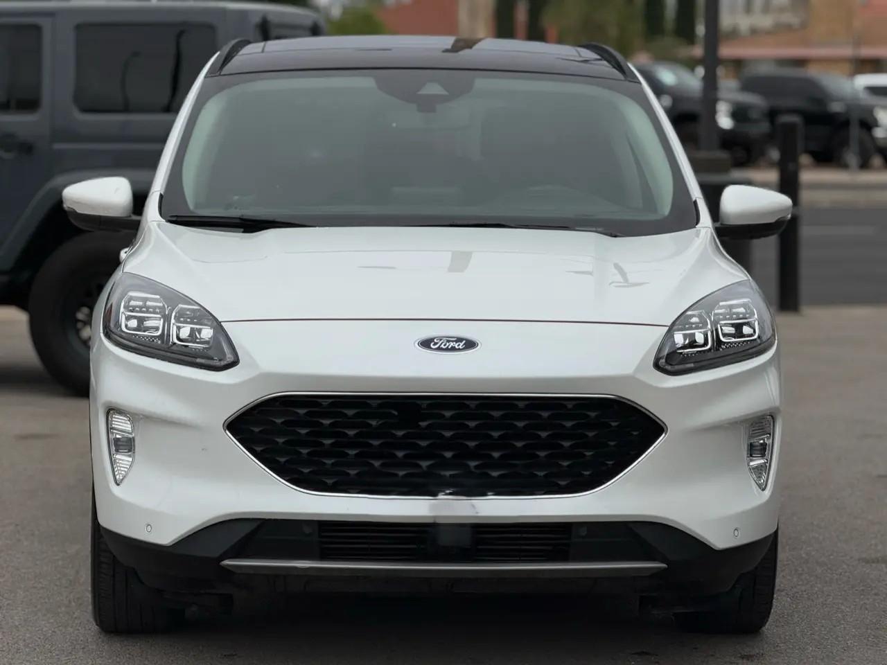 Ford Escape Titanium AWD 2020