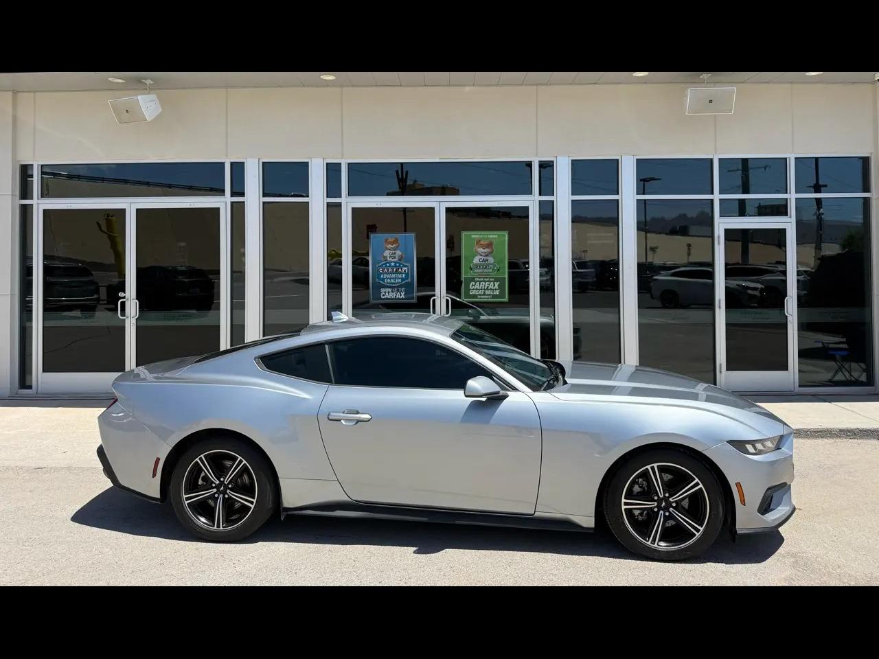 2024 Ford Mustang EcoBoost Fastback
