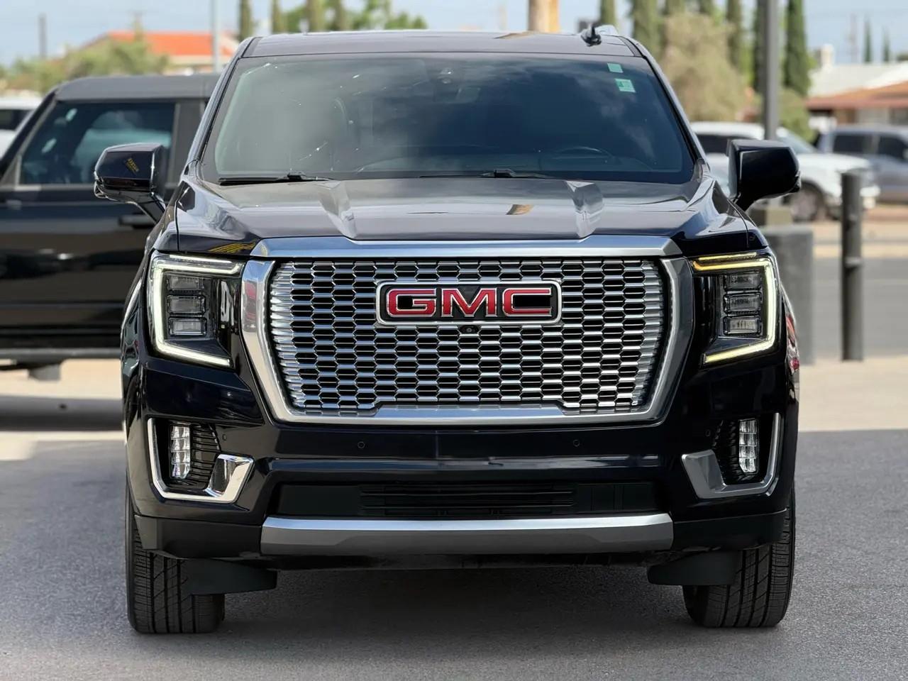 GMC Yukon 2WD 4dr Denali 2021