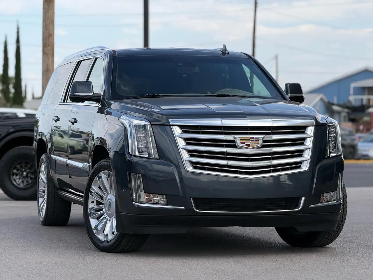 Cadillac Escalade ESV 2WD 4dr Platinum 2019