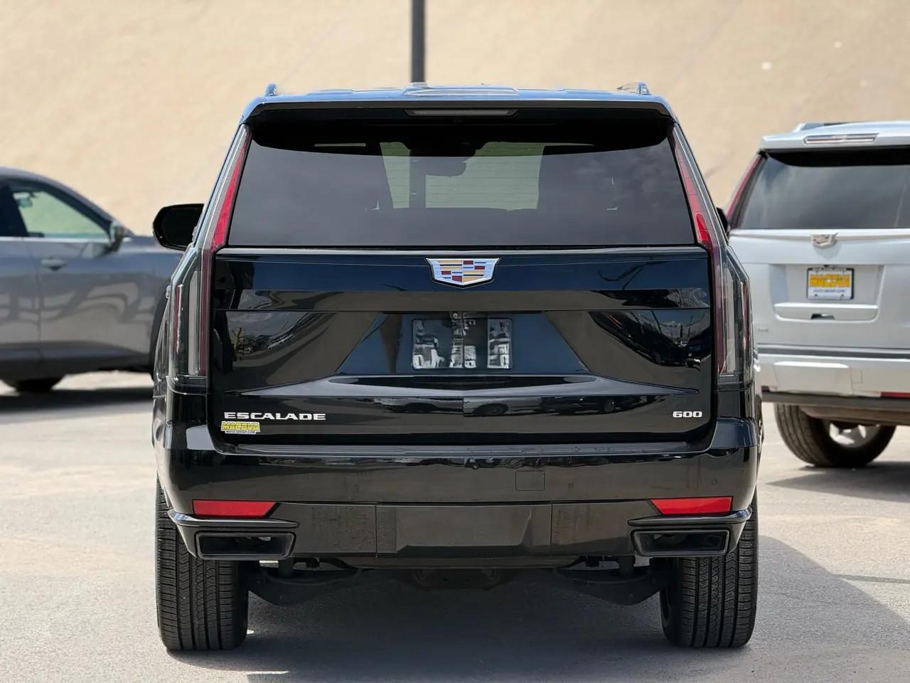 Cadillac Escalade 2WD 4dr Sport 2021