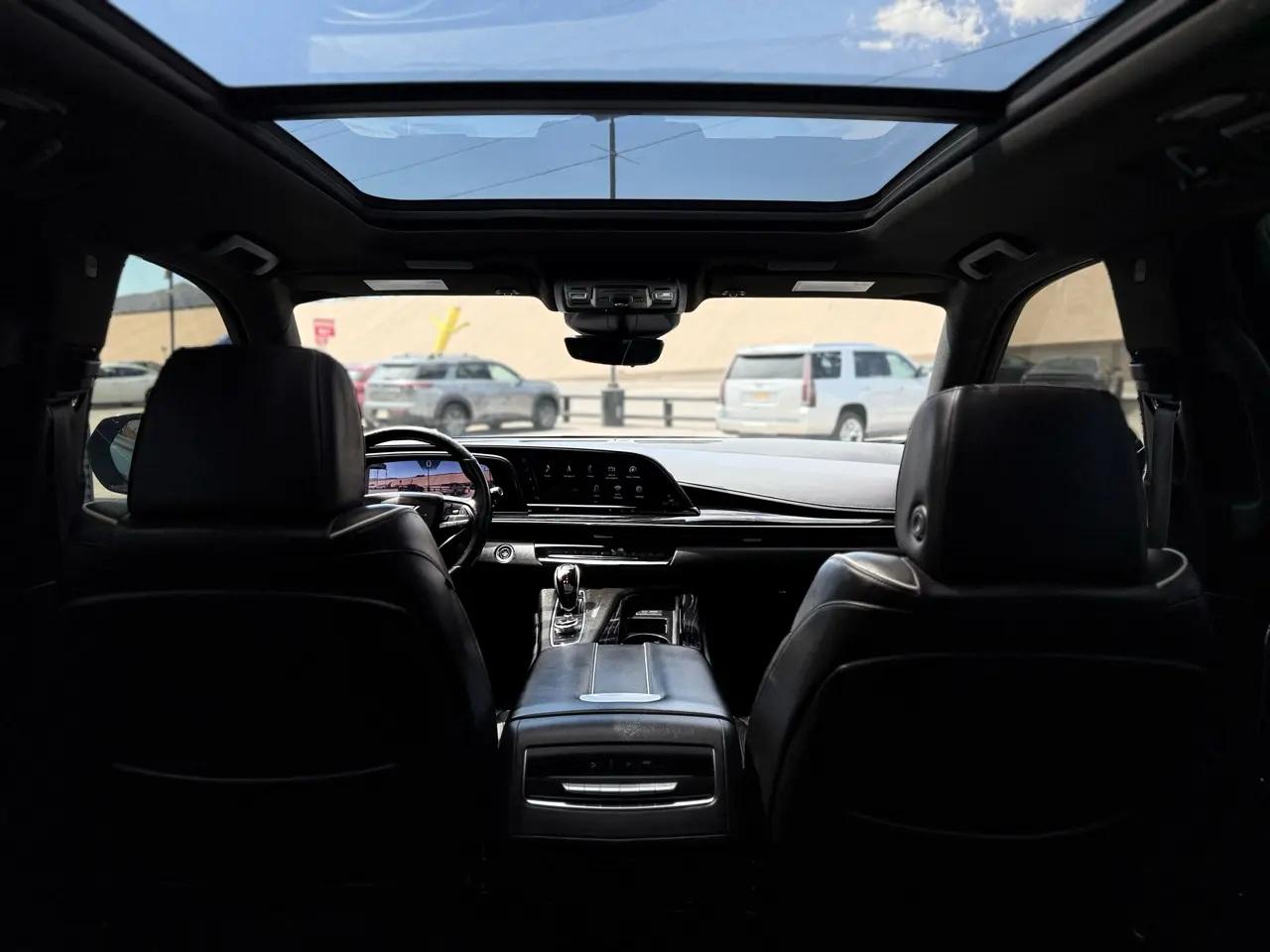 Cadillac Escalade 2WD 4dr Sport 2021