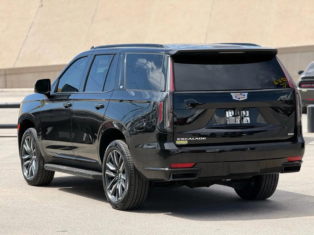 Cadillac Escalade 2WD 4dr Sport 2021