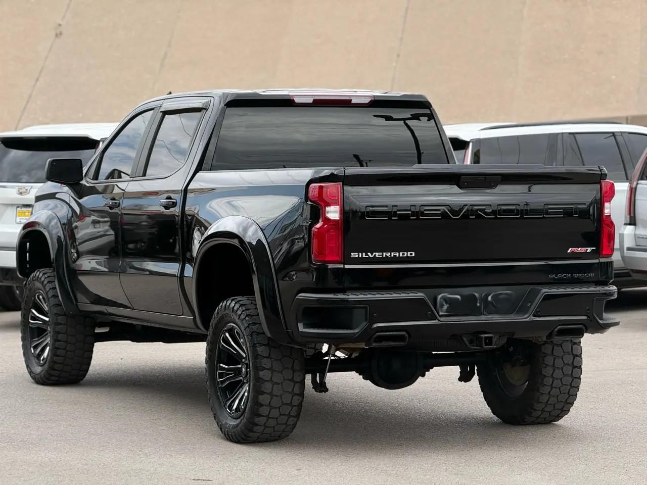 Chevrolet Silverado 1500 LTD 4WD Crew Cab 147" RST 2022