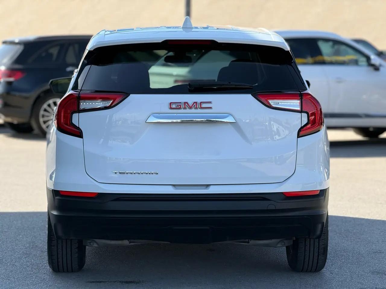 GMC Terrain FWD 4dr SLE 2024