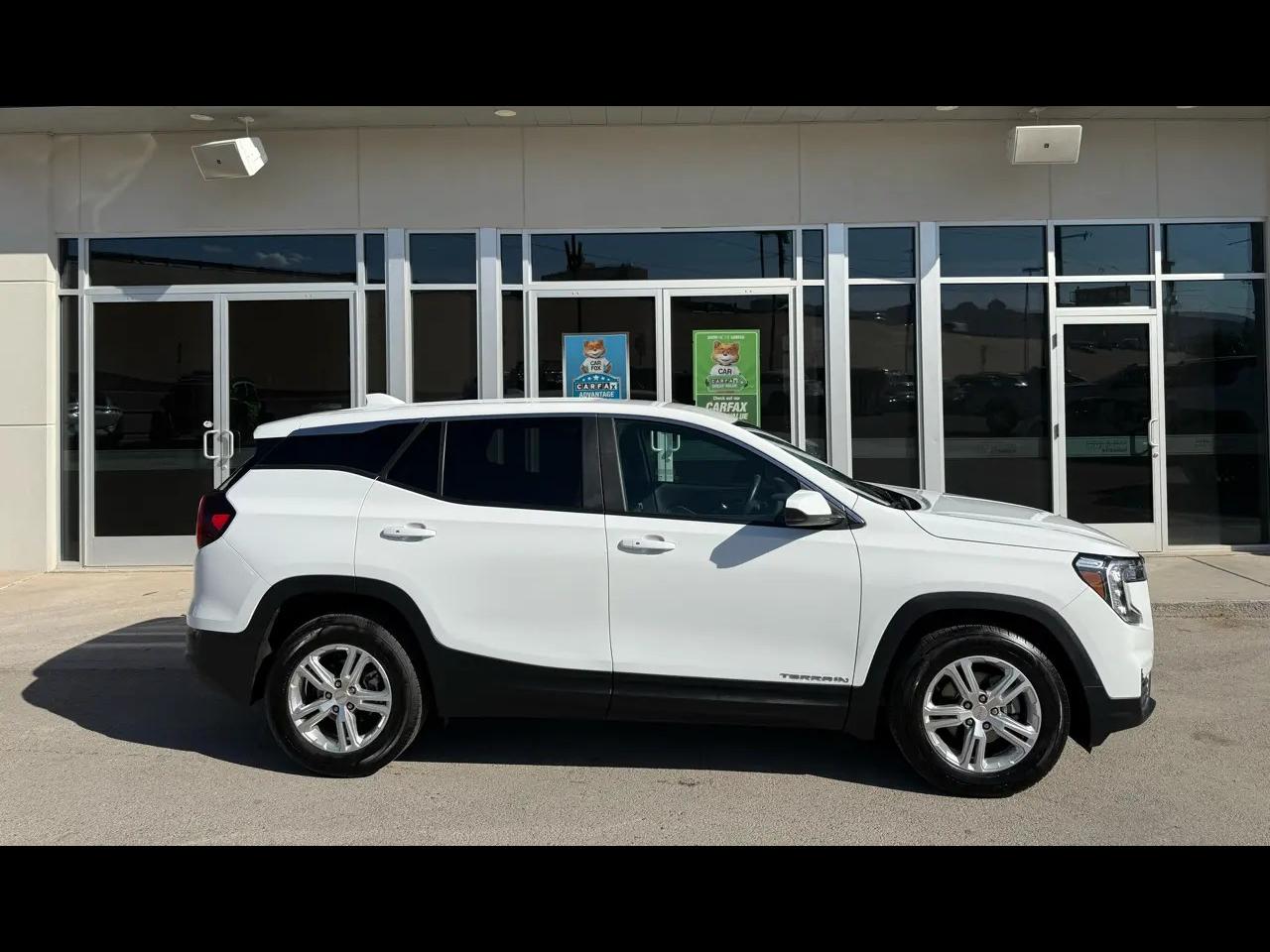 2024 GMC Terrain FWD 4dr SLE