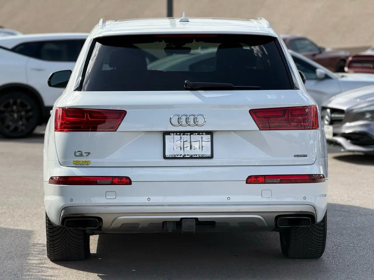 Audi Q7 SE Premium Plus 55 TFSI quattro 2019