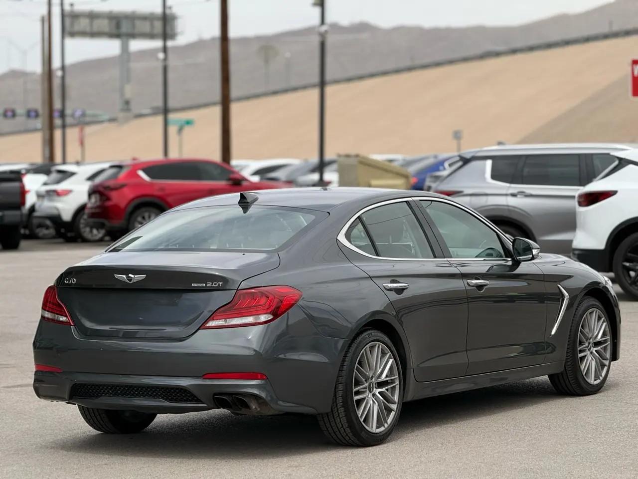 Genesis G70 2.0T AWD 2021