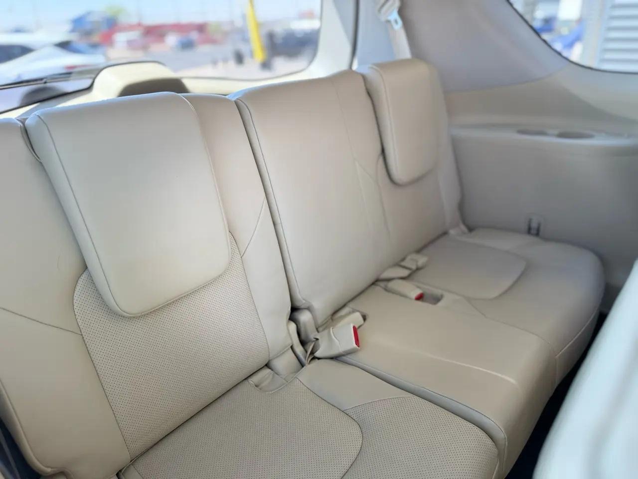 Infiniti QX80 LUXE AWD 2019