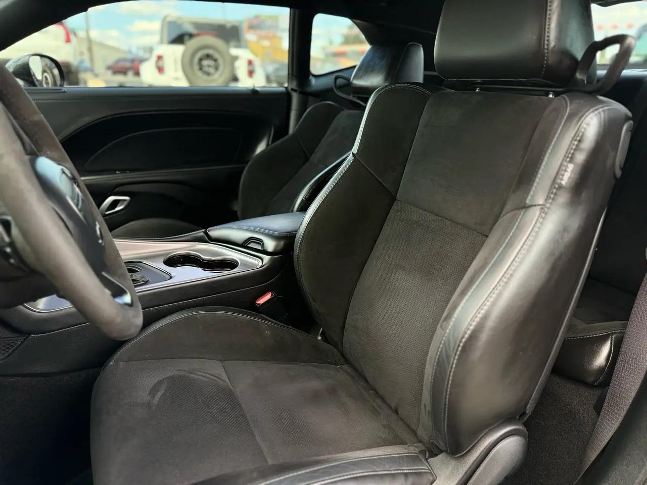 Dodge Challenger R/T Scat Pack RWD 2023