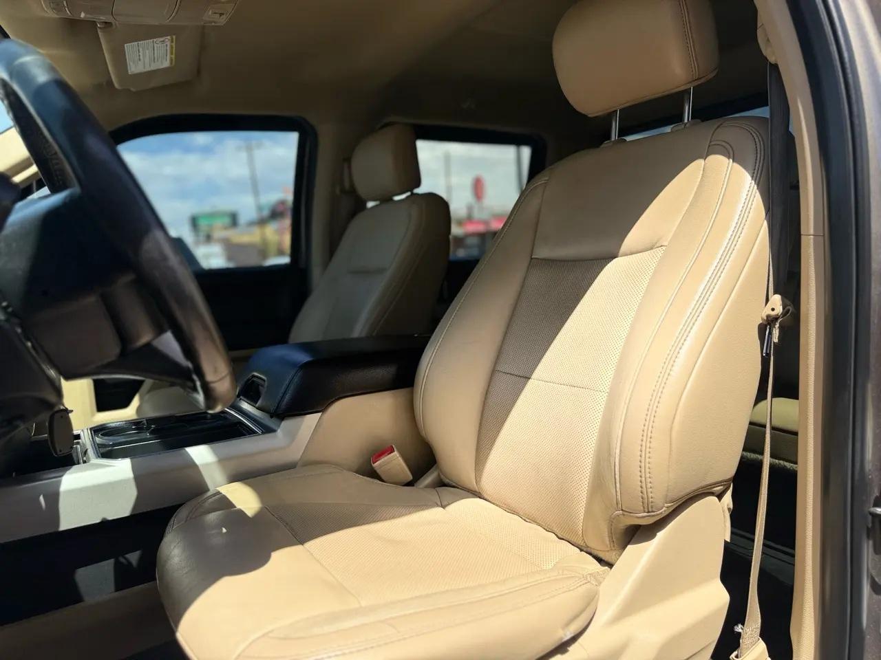 Ford F-350 SD King Ranch 4WD Crew Cab 8' Box 2019