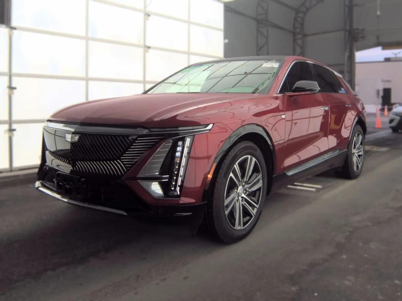 2024 Cadillac Lyriq 4dr Luxury w/1SC
