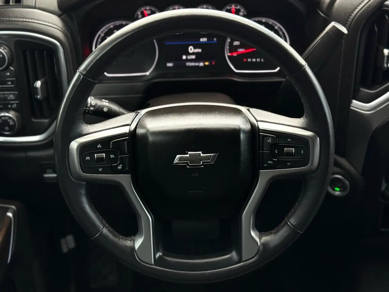 Chevrolet Silverado 1500 LTD 4WD Crew Cab 157" RST 2022