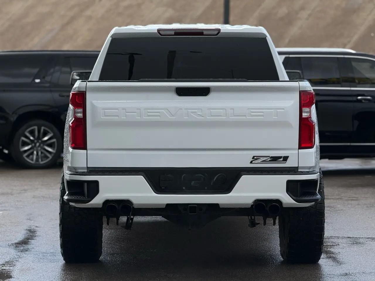Chevrolet Silverado 1500 LTD 4WD Crew Cab 157" RST 2022