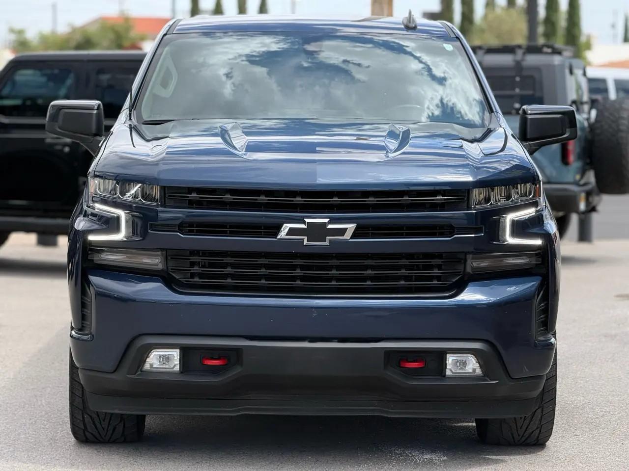 Chevrolet Silverado 1500 2WD Crew Cab 147" RST 2021