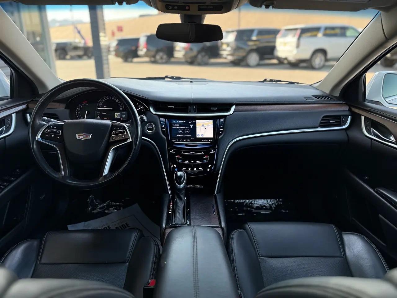 Cadillac XTS 4dr Sdn Luxury FWD 2019