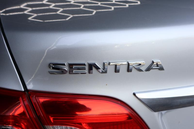 Nissan Sentra FE+ S 2016