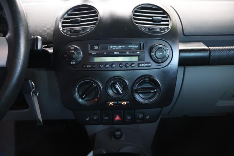 Volkswagen New Beetle GLS 2003