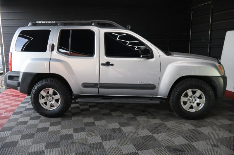 Nissan Xterra 4dr Off Road V6 Manual 2WD 2006