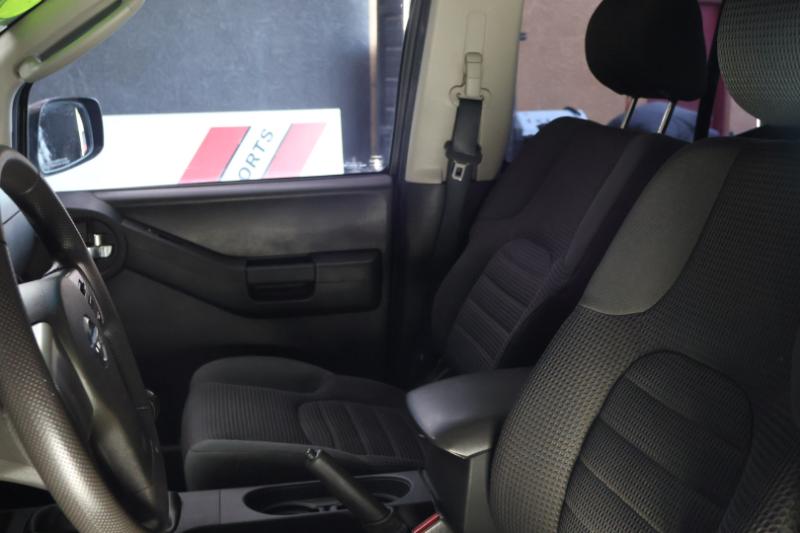 Nissan Xterra 4dr Off Road V6 Manual 2WD 2006