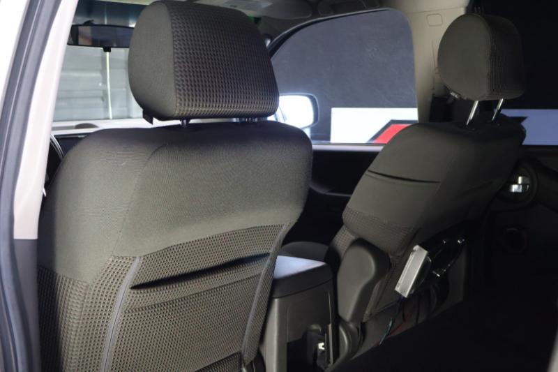 Nissan Xterra 4dr Off Road V6 Manual 2WD 2006