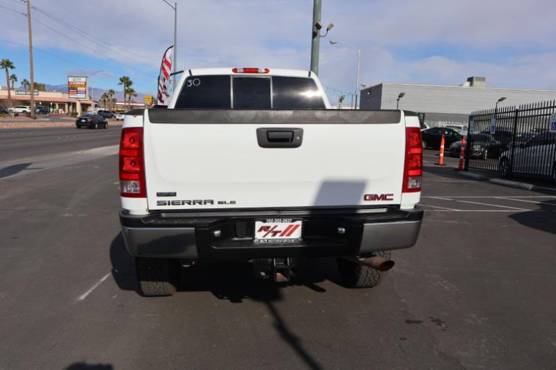 GMC Sierra 2500HD SLE Crew Cab 4WD 2012