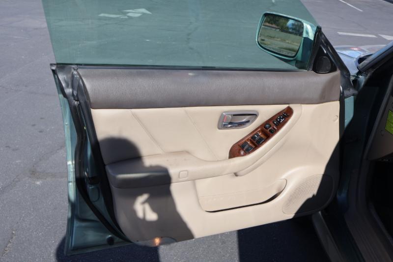 Subaru Outback H6-3.0 L.L. Bean Edition Wagon 2003