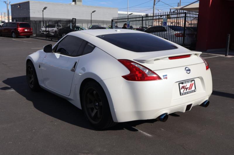 Nissan Z 370Z Touring Coupe 2012