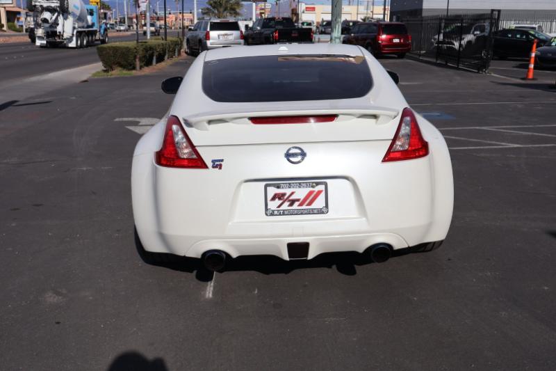 Nissan Z 370Z Touring Coupe 2012