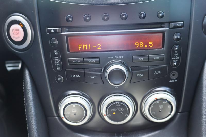 Nissan Z 370Z Touring Coupe 2012