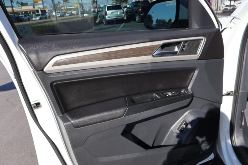 Volkswagen Atlas V6 SE w/Technology 2018