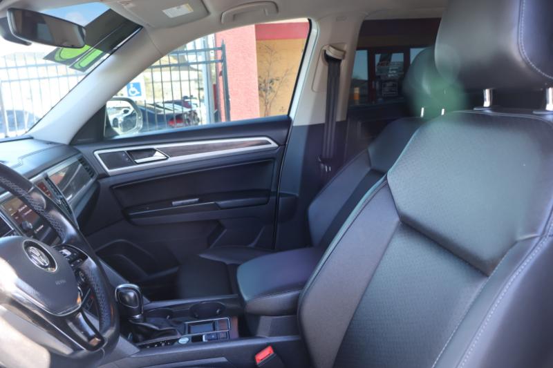 Volkswagen Atlas V6 SE w/Technology 2018