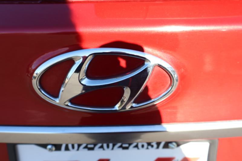 Hyundai Santa Fe SE 2.4 2019