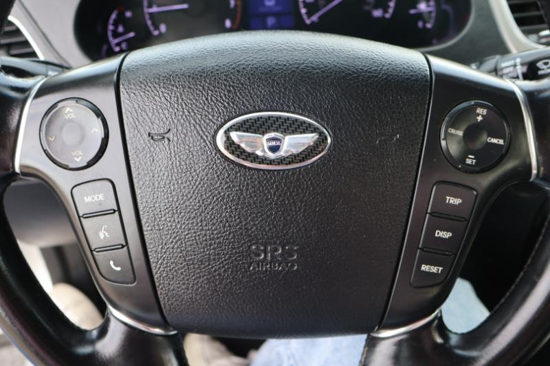 Hyundai Genesis 3.8L 2013