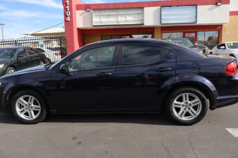 Dodge Avenger Mainstreet 2011