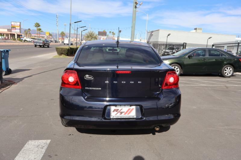 Dodge Avenger Mainstreet 2011