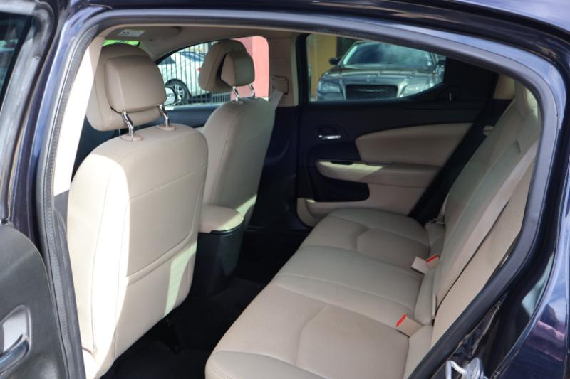 Dodge Avenger Mainstreet 2011