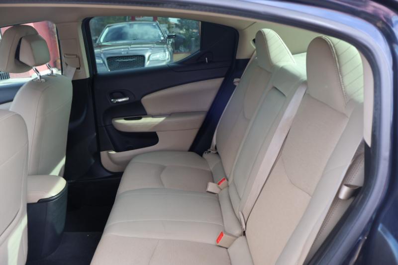 Dodge Avenger Mainstreet 2011