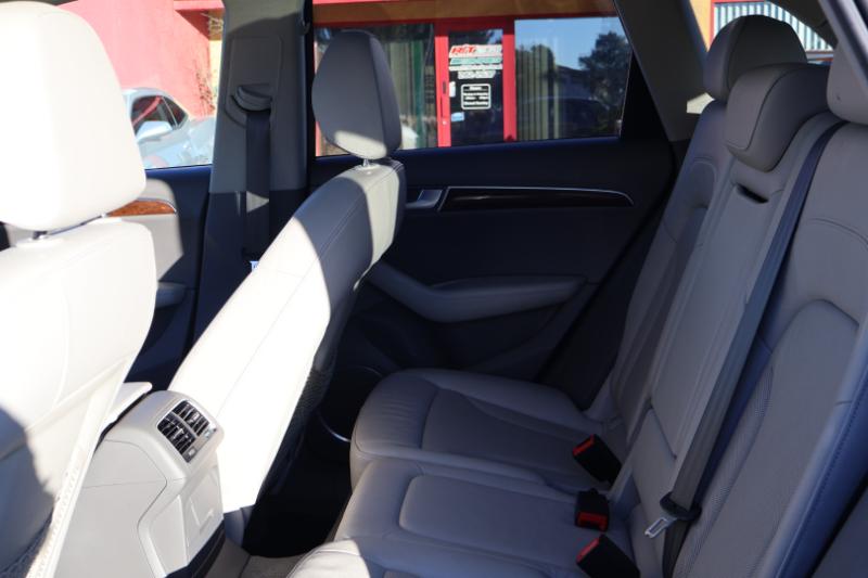 Audi Q5 3.2 quattro Premium 2011